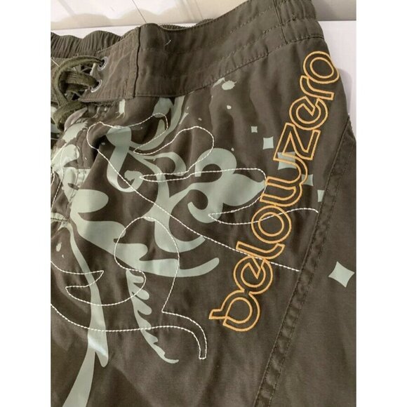 Below‎ Zero Board Shorts Men’s Sz L Green Trunks - Picture 1 of 6